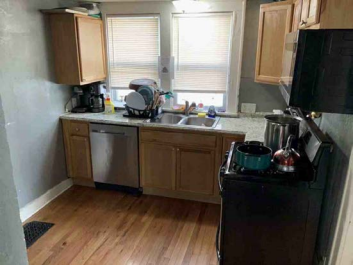 1203 Randolph St #1 - Photo 4 of 7