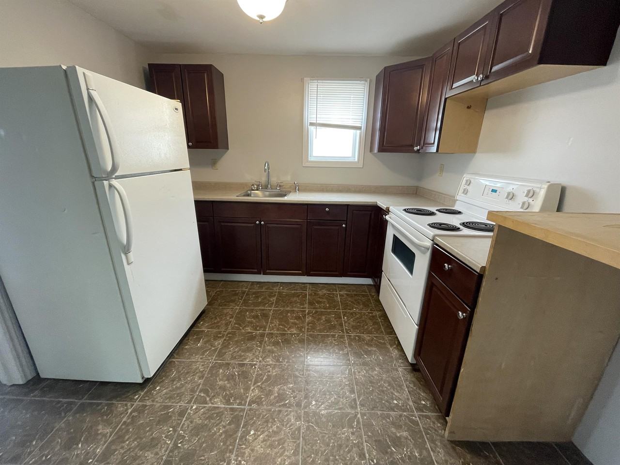 412 Prince St #412-1 - Photo 2 of 12