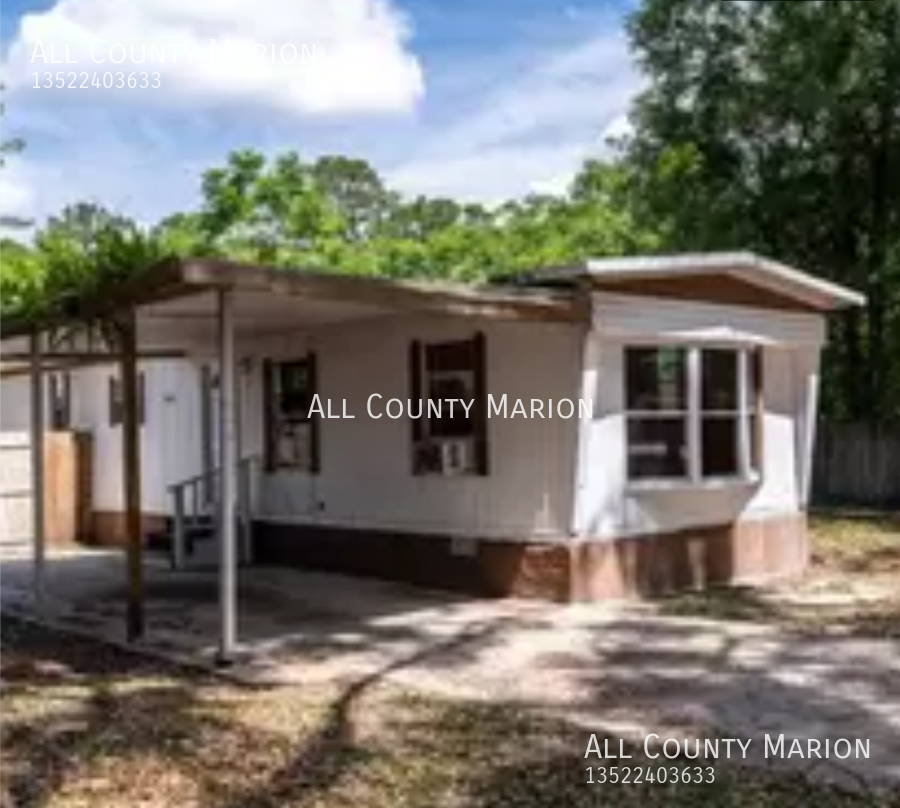 1011 Nw 42nd Ln - Photo 2 of 10