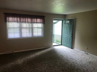 2609 Highland Dr - Photo 3 of 18