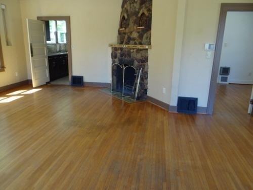 1912 C St - Photo 2 of 6