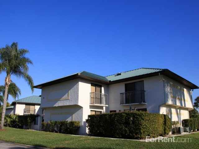 Sabal Palm Villas - Photo 2 of 23