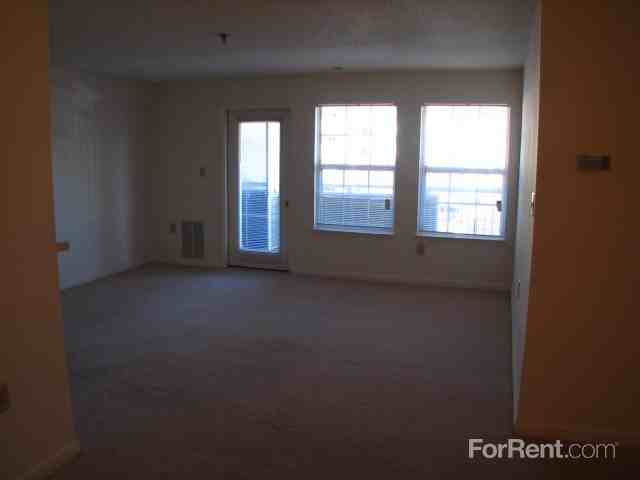 Lee Overlook - Photo 3 of 5