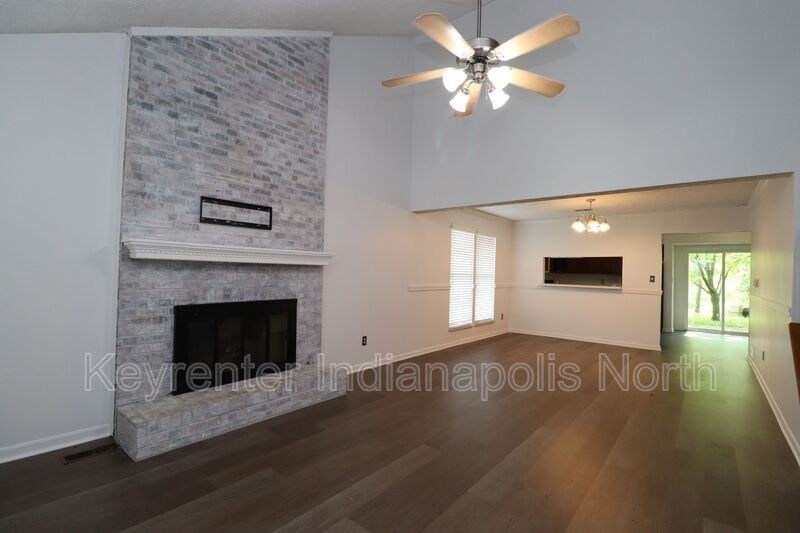 9113 Hazy Cir - Photo 2 of 6