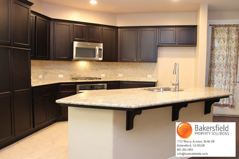 8401 Mcgraw Hill Dr - Photo 2 of 10