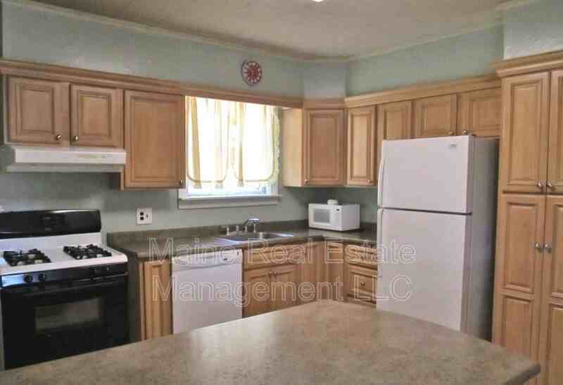 4 Gilbert St - Photo 2 of 12