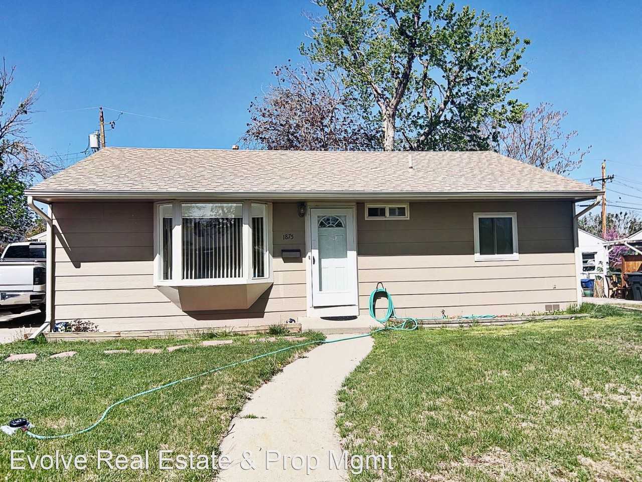 1875 S Michigan Way - Photo 2 of 12