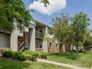 Liberty Hill Apartments 32450 Cromwell Dr Solon Oh 44139 Zumper