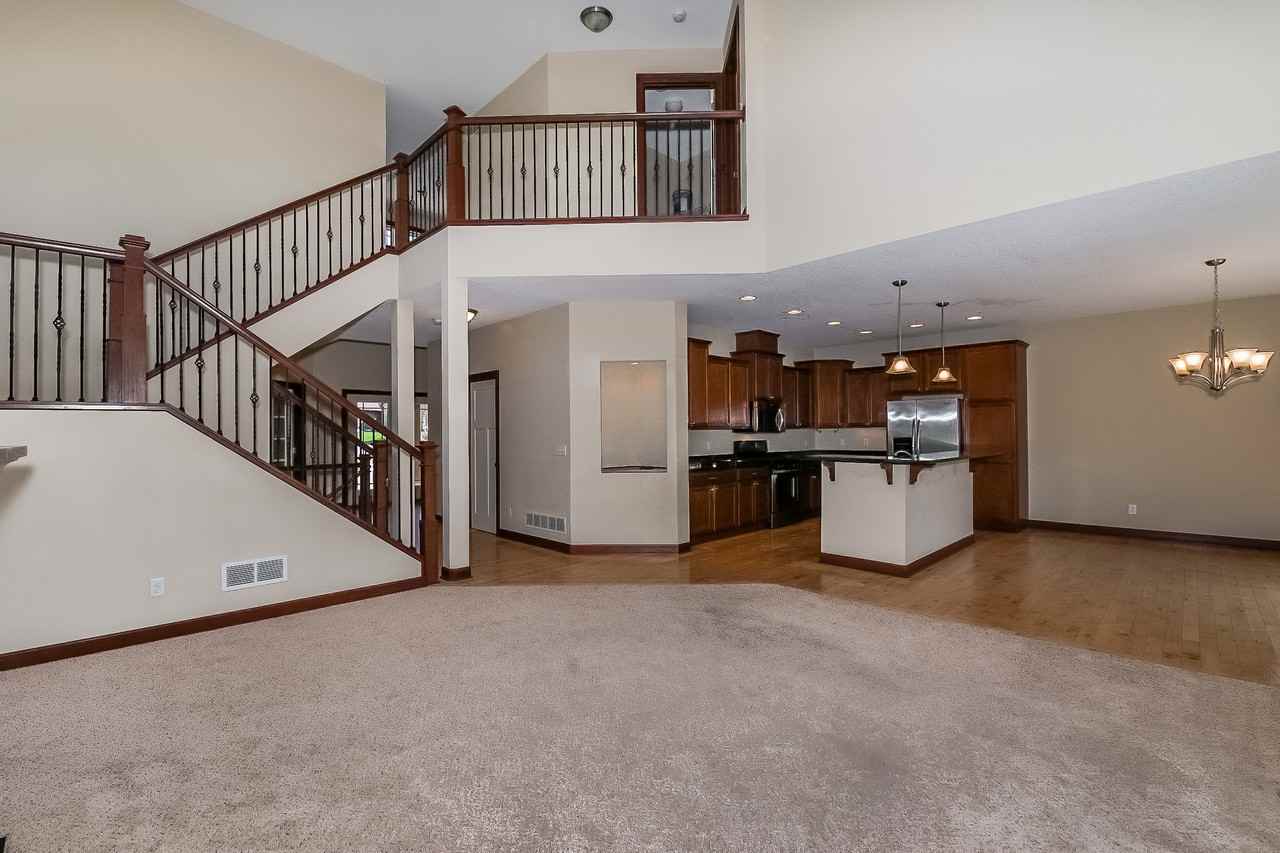 8132 Clifford Cir - Photo 2 of 30