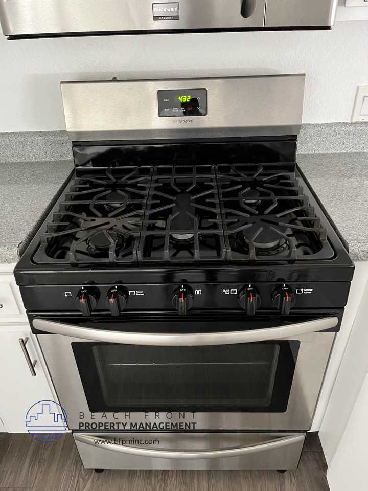 12617 Eucalyptus Ave. - Photo 2 of 16