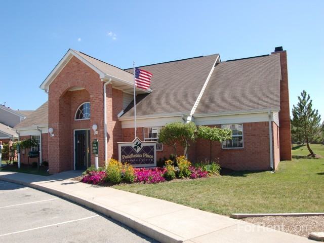 Pendleton Place Apartments - Photo 3 of 17