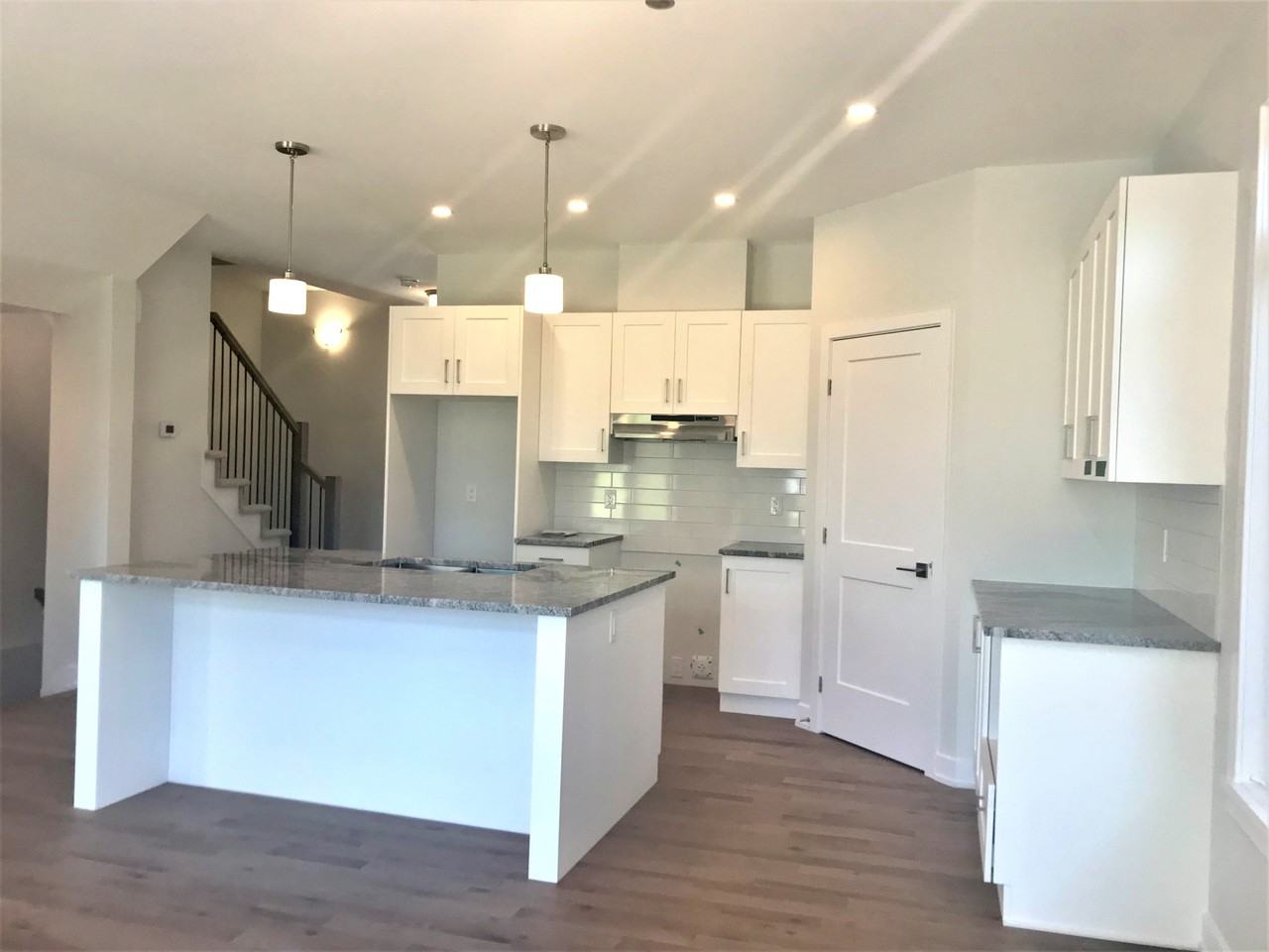 35 Mac Beattie Drive - Photo 2 of 13