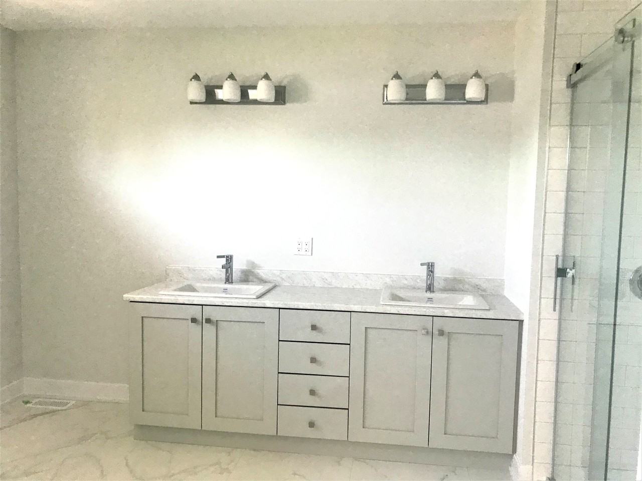 35 Mac Beattie Drive - Photo 3 of 13