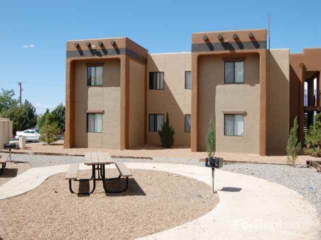 Dakota Canyon - Photo 2 of 5