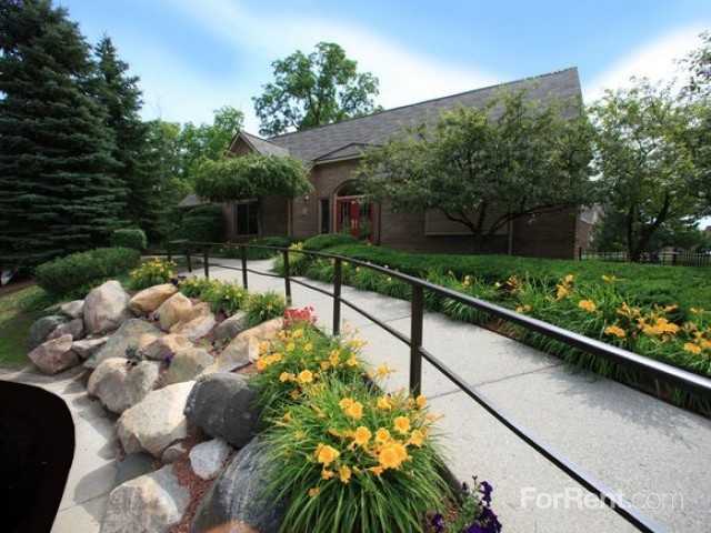 Saddle Creek Apartments - Photo 2 of 23
