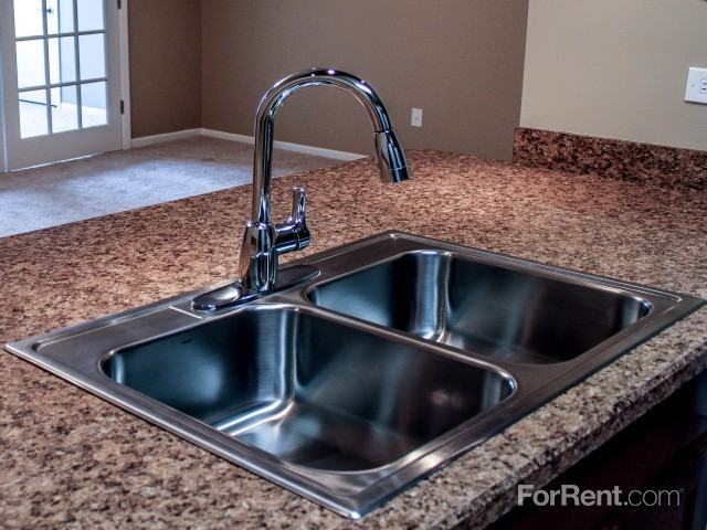 Remington Place - Photo 3 of 27