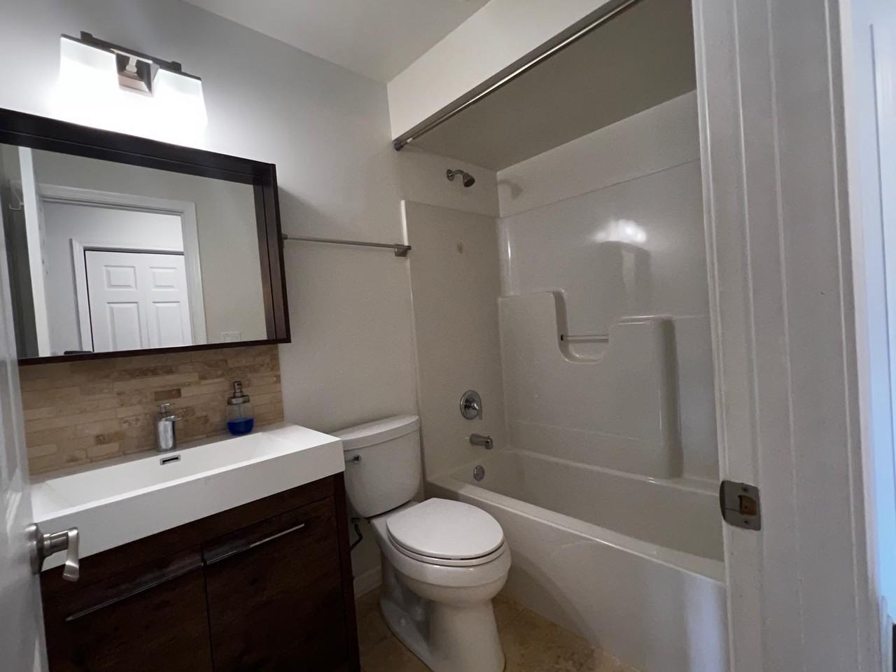2045 45th Street - 1Unit 203 #1 - Photo 6 of 20