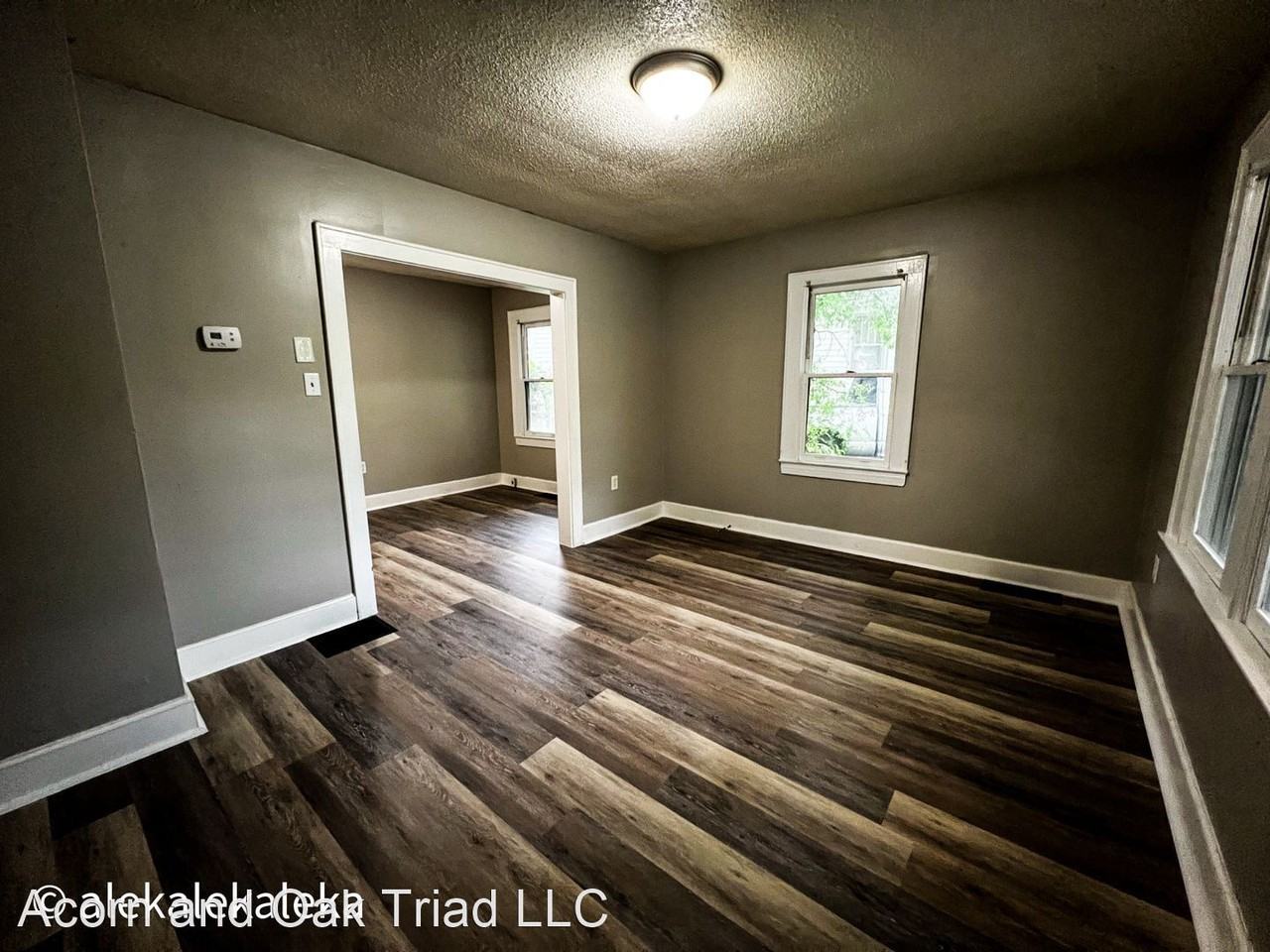 1423 Dellabrook Rd - Photo 2 of 13