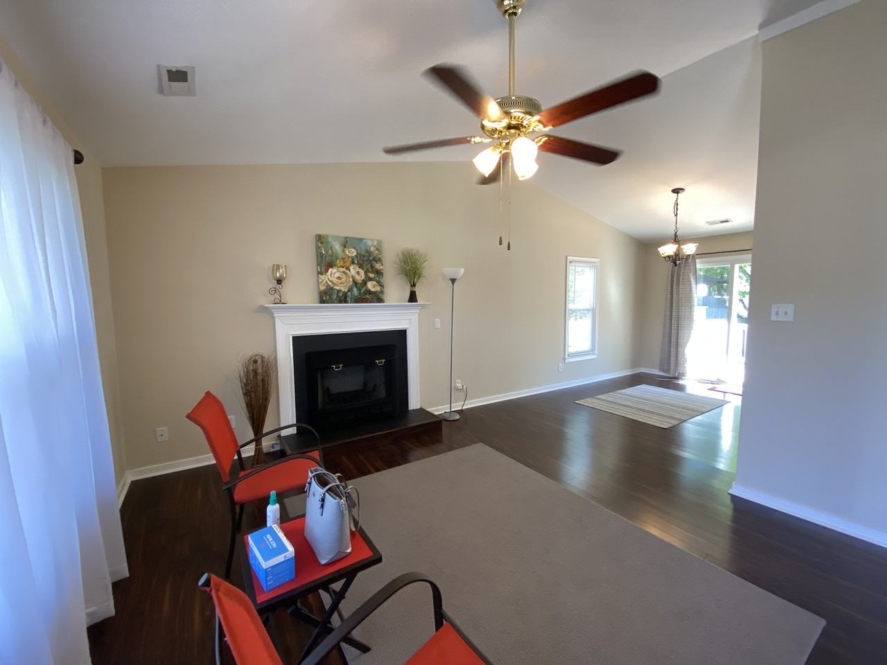 9055 Castle Point Rd - Photo 3 of 19
