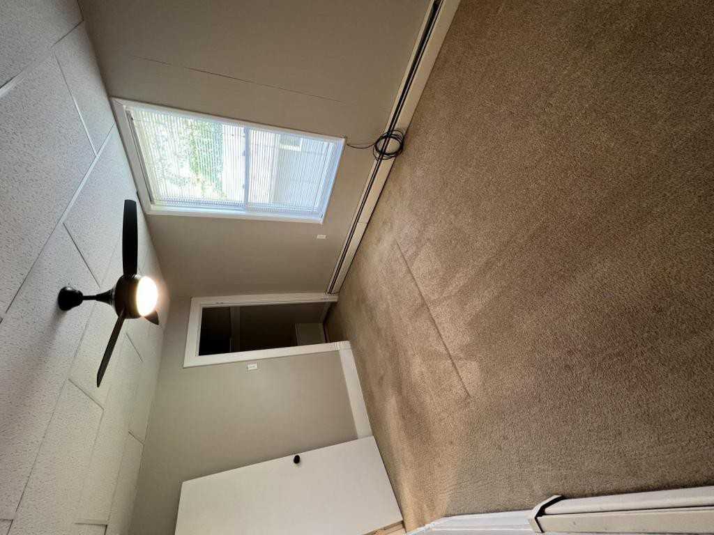 458 Canal St - Photo 5 of 11