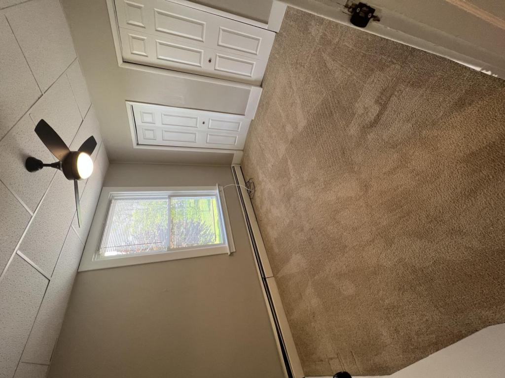 458 Canal St - Photo 7 of 11