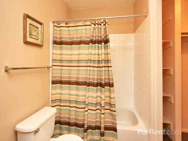 Woodley Gardens - Photo 3 of 25