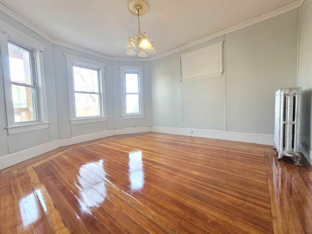 110 Howland Street #3 - Photo 7 of 14