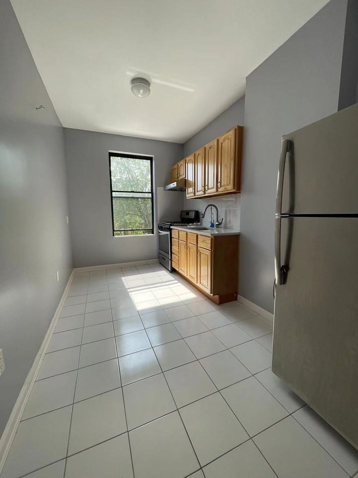 87-26 86th Street #2 - Photo 3 of 9