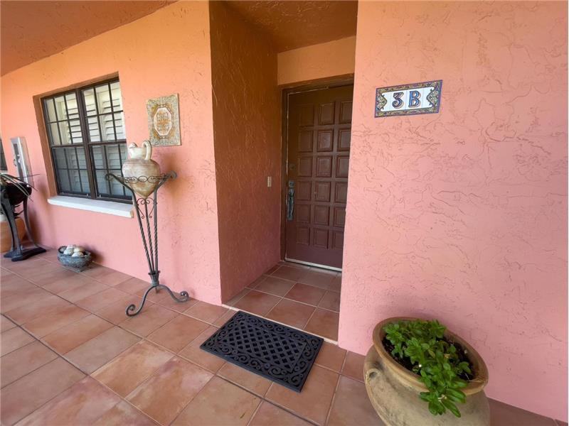250 E Royal Palm Rd #3B - Photo 3 of 30