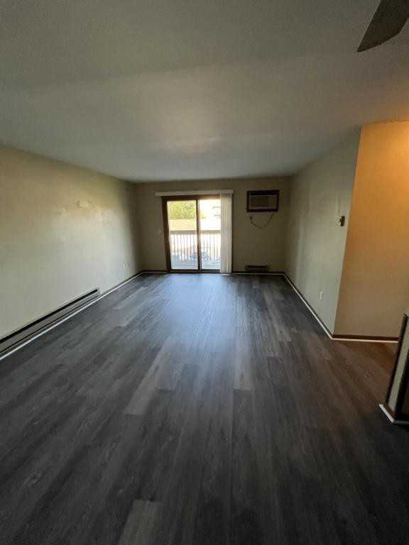 1404 Greene St - Photo 4 of 15