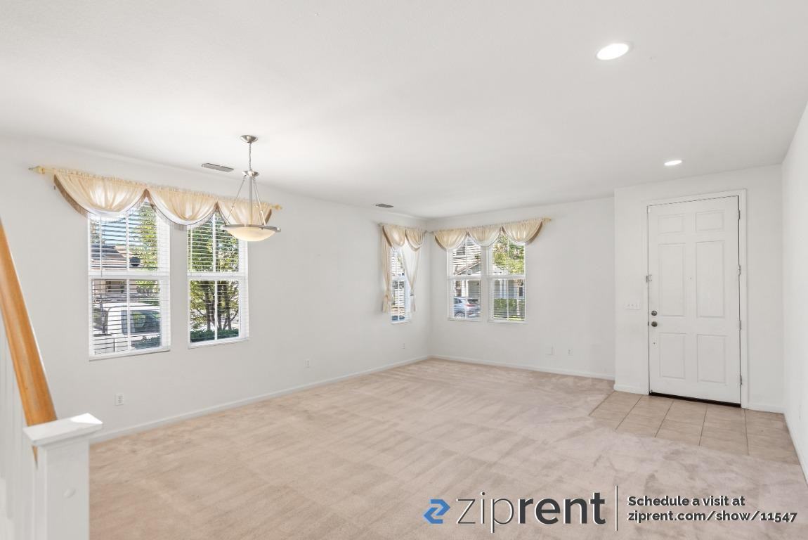 561 Cottage Park Dr - Photo 2 of 20