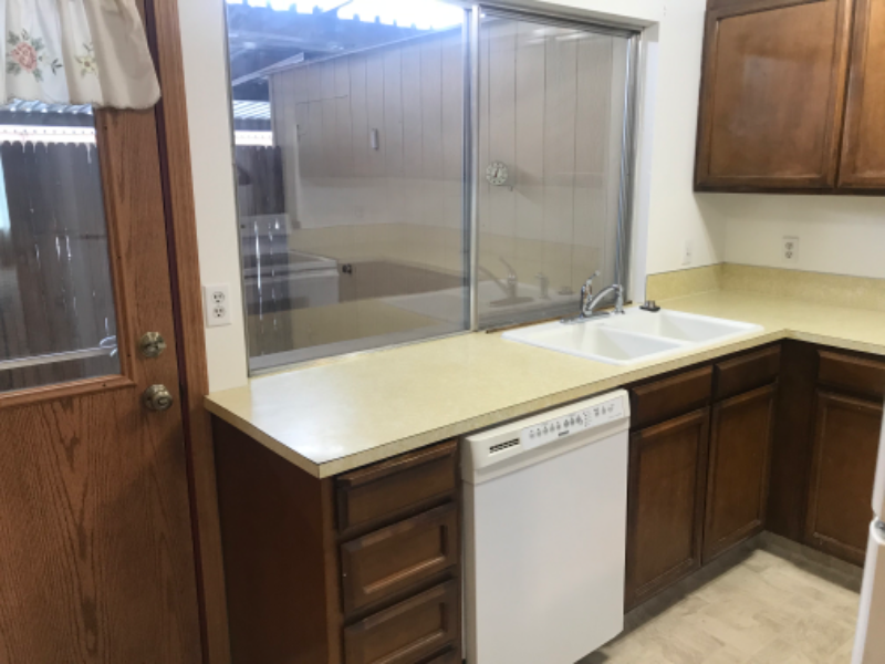 968 Mckinley Ave Bldg A - Photo 7 of 17