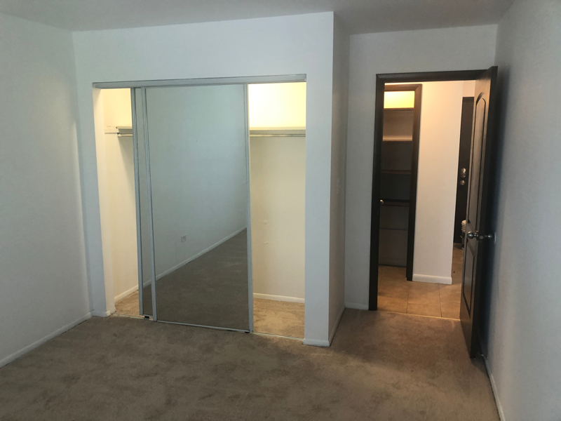 650 Westmoreland Dr - Photo 2 of 10