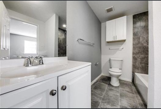 5136 Bourquin St - Photo 4 of 10