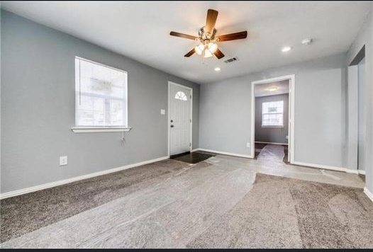 5136 Bourquin St - Photo 6 of 10