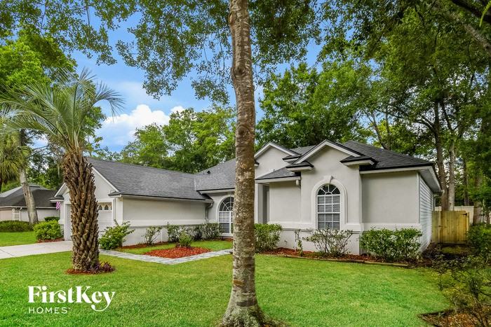 2873 Everholly Ln - Photo 2 of 15