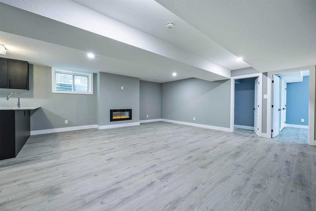 2525 Tokala Trail - Photo 3 of 8