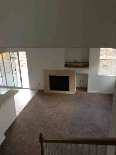 2546 Napoli Dr - Photo 2 of 5