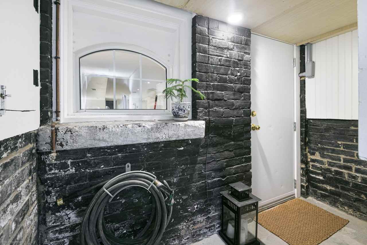 394 Margueretta St - Photo 4 of 16