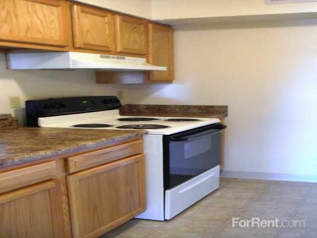 Westbrooke Village Apartments 5530 Autumn Hills Dr, Dayton, OH 45426