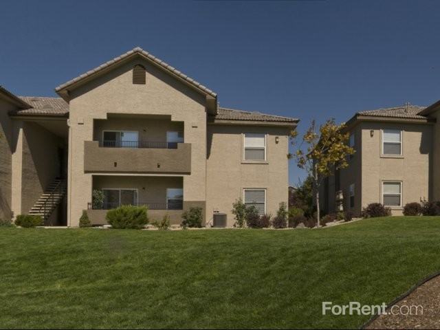 Canyon Vista Apartments - Photo 3 of 13