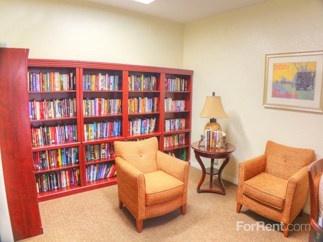 Echelon Senior Living - Photo 2 of 27