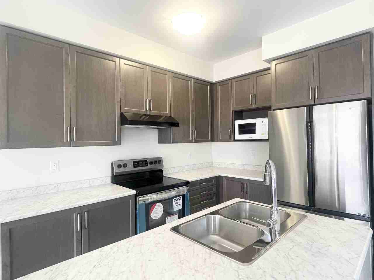 40 Carrie Crescent - Photo 3 of 18