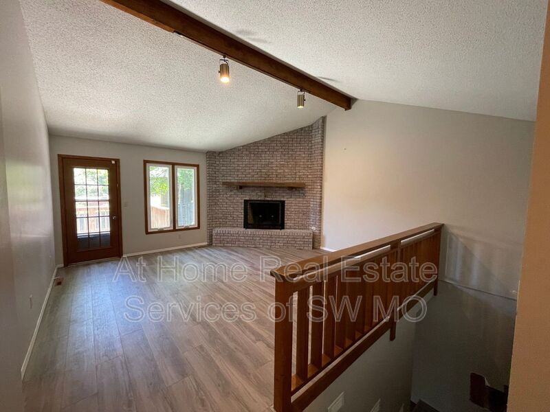 2174 E Regency Pl - Photo 3 of 16