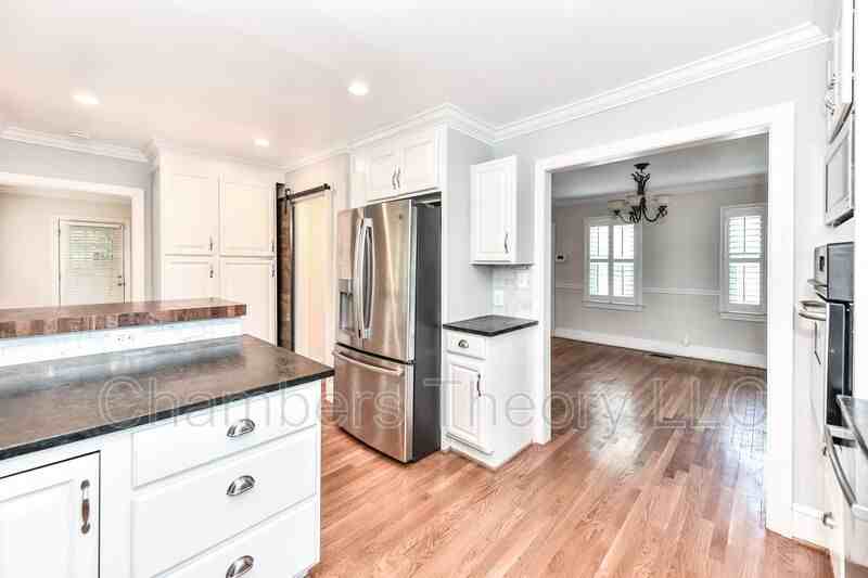 6911 Elm Dr - Photo 4 of 46