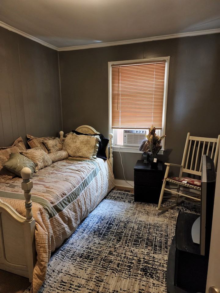 987 Hammock Street - Photo 3 of 13