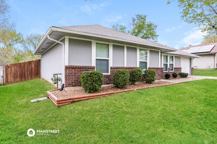 1217 N Inca Dr - Photo 3 of 16