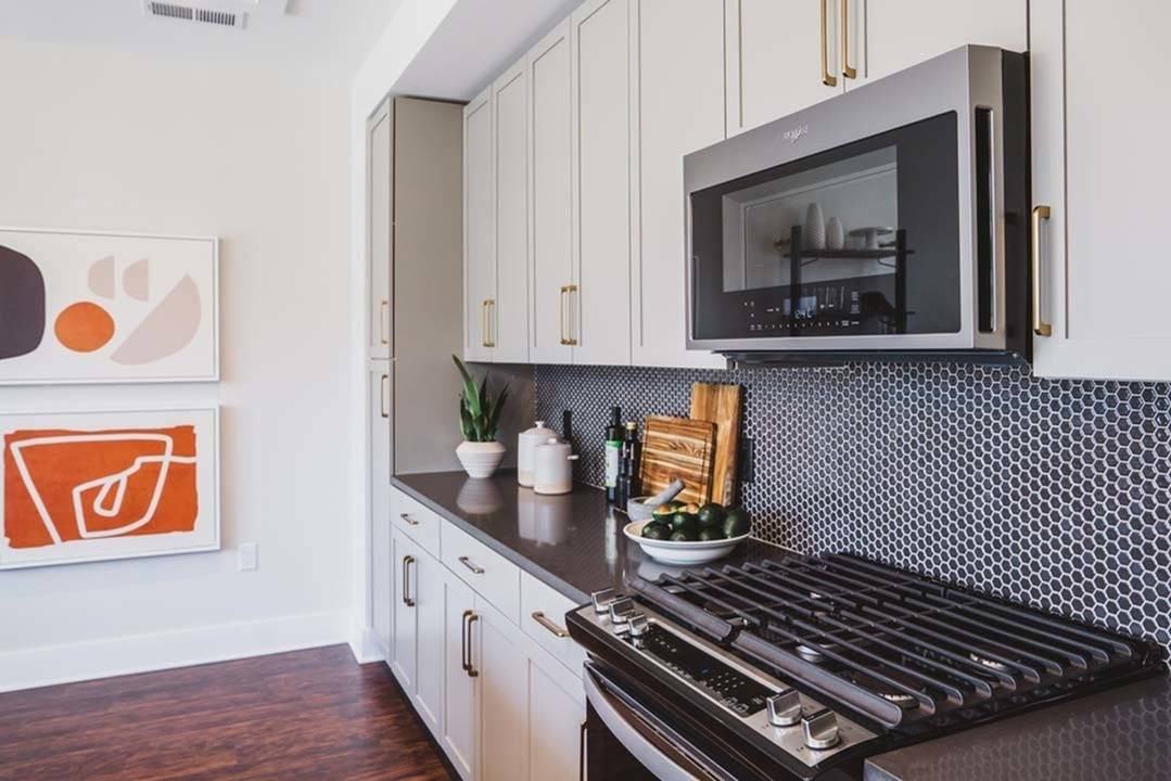 Modera Old Ivy - Photo 6 of 50