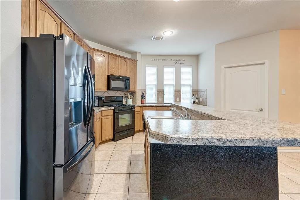 1125 Wenk Dr #1 - Photo 3 of 41