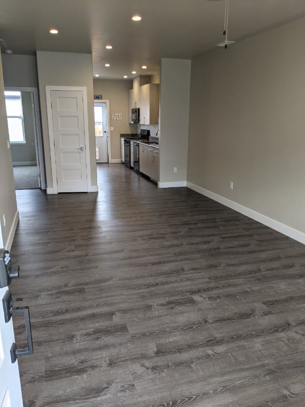 2114 Emma Ln - Photo 2 of 13